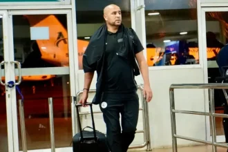 المنتخب الوطني يحط الرحال بزنجبار